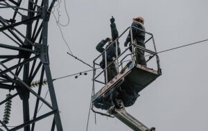Частина Сумщини знеструмлена через удар РФ