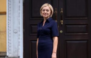Мовний омбудсман закликала скасувати для російської мови особливий статус