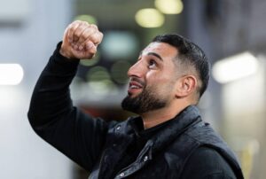 Несподівано: тимчасовий чемпіон світу висловився про бій Усик – Дюбуа