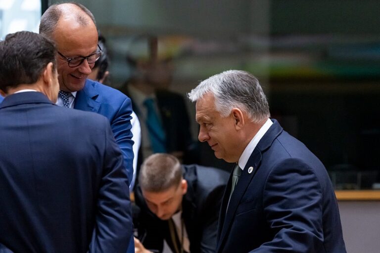 Орбан допустив можливість виходу Угорщини з ЄС