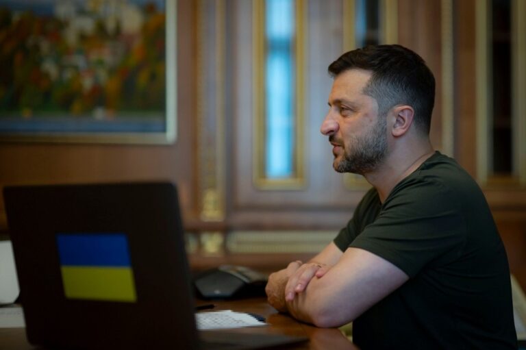 ППО та закон про НАБУ: Зеленський провів розмову з прем’єром Канади