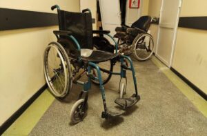 Новини України - Ракетний удар по Кам'янському: пошкоджено лікарню, є загиблі