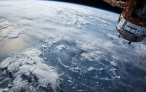 Новини світу - РФ назвала європейські супутники "законною ціллю"