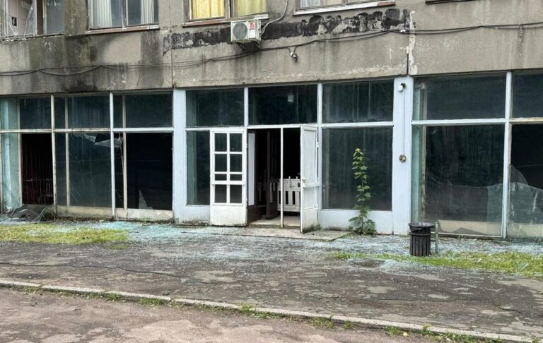 Росіяни пошкодили кіностудію Довженка в Києві