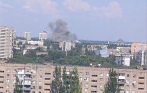 Соцмережі заявили про “приліт” в центрі Донецька