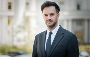 Новини світу - Українська делегація прибула до Стамбула на зустріч з РФ