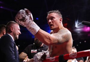 Усик з гумором охарактеризував свій переможний удар у бою проти Дюбуа