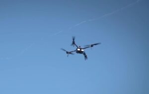 Війська РФ атакували з дронів Херсон, є загиблий
