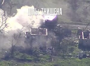 Воїни 28-ї ОМБр показали екслюзивні кадри роботи