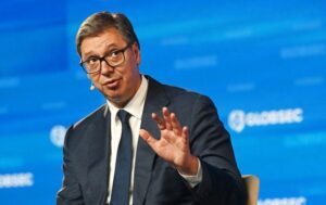 Вучич спростував слова міністра про можливі санкції проти РФ
