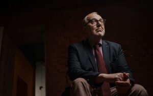 Новини Києва - Закрито справу про напад на журналіста: поліція заявила про самоушкодження
