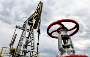 Індія скоротить закупівлі нафти з Росії перед підвищенням мит США – ЗМІ