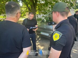 На хабарі упіймали суддю на Дніпропетровщині