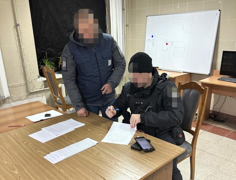 Правоохоронець отримав три роки за жорстоке побиття військового