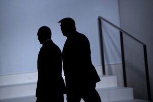 Тільки перекладачі. Переговори Трампа з Путіним