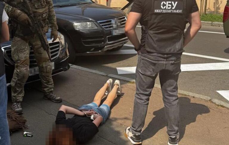 Викрито агентку ФСБ, що готувала обстріли та теракти в Києві