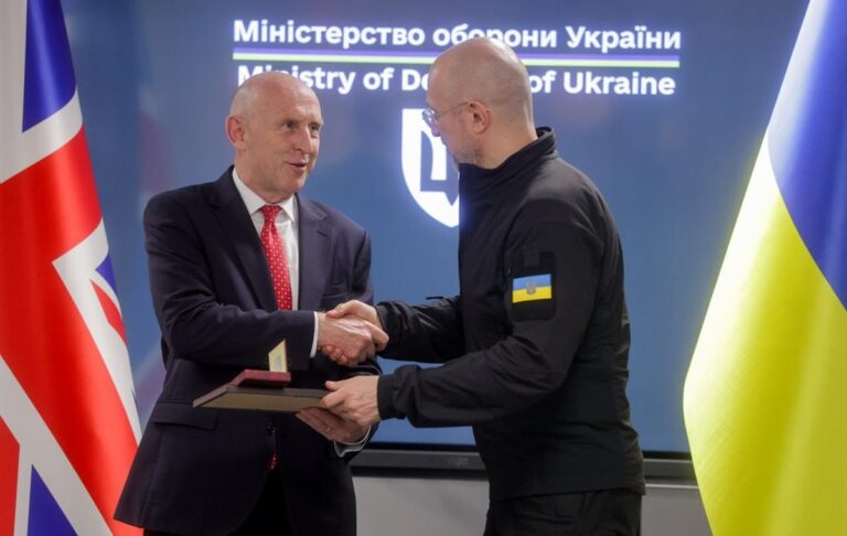 Міністри оборони України та Британії провели важливу зустріч