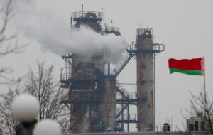 Нічого особистого: навіщо Україна зупиняє білоруські НПЗ