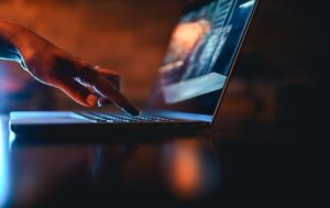 Під час тестування е-нотаріату із державних реєстрів стався витік даних