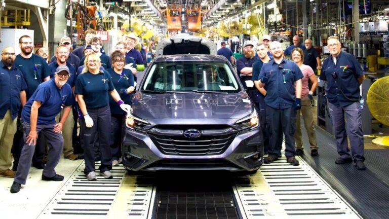 Subaru припиняє випуск Legacy після 35 років виробництва