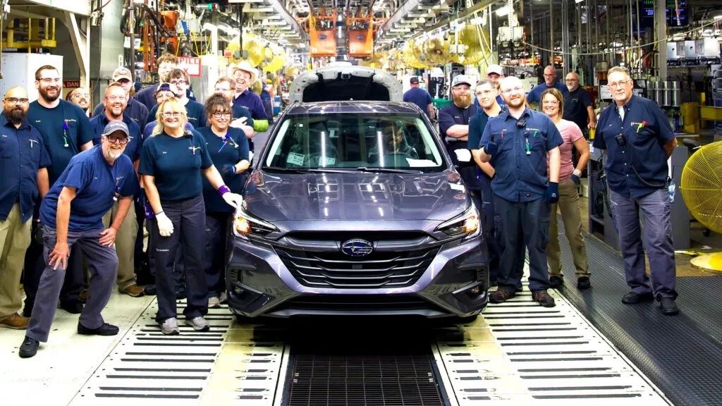 Авто новини - Subaru припиняє випуск Legacy після 35 років виробництва