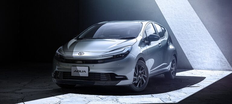 Toyota презентувала оновлений Aqua