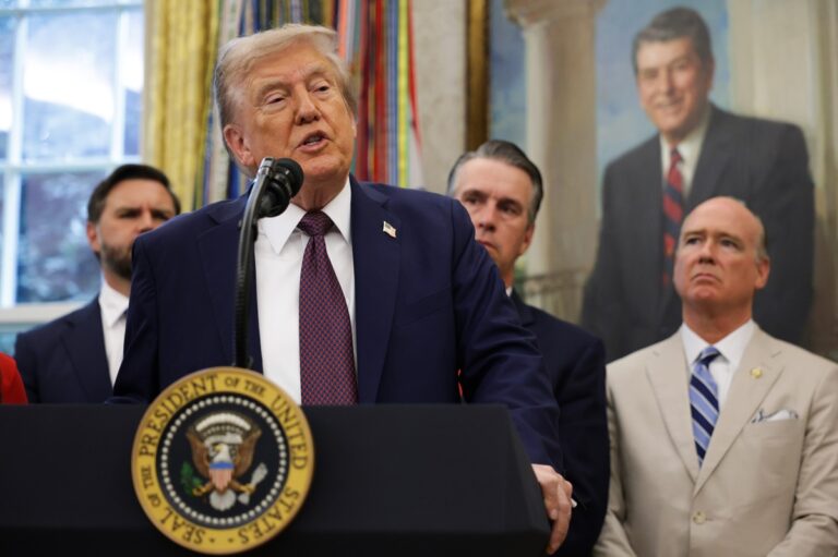 Трамп заявив, що дізнався “цікаві речі” про Путіна