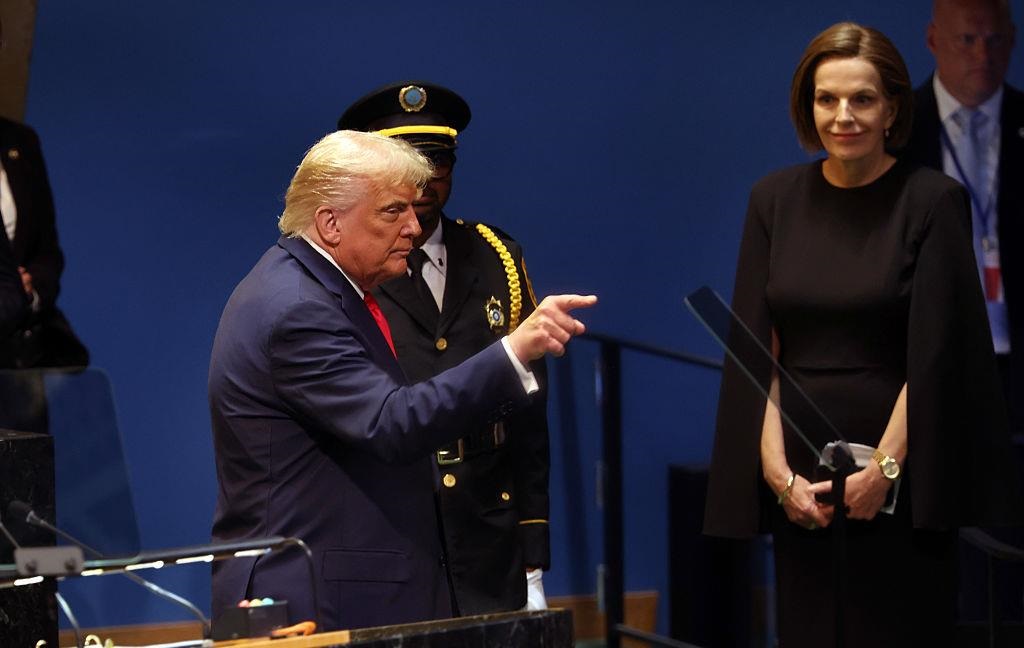 Новини світу - Трамп заявив, що закінчив сім війн "замість ООН"