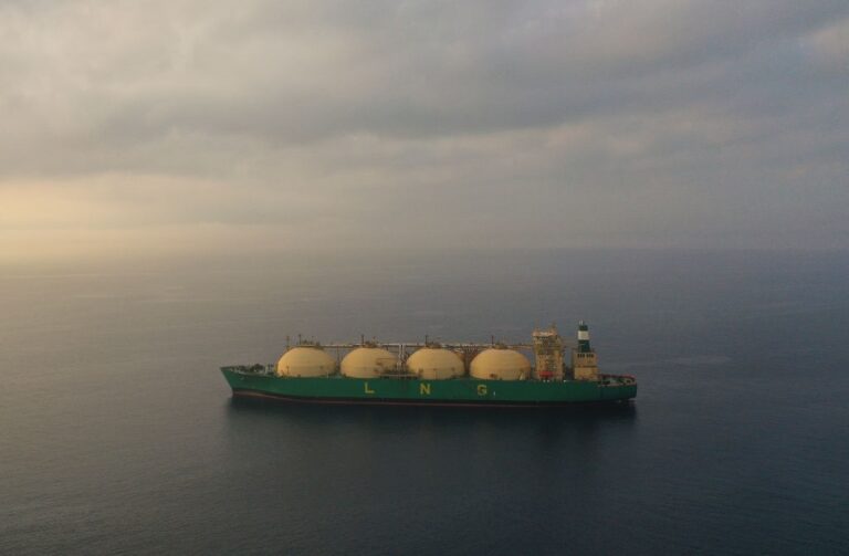 Три країни ЄС витратилися на газ РФ більше, ніж на Україну – Greenpeace