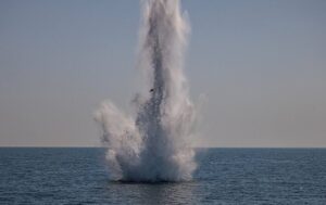 У Чорному морі знищили дрейфуючу морську міну