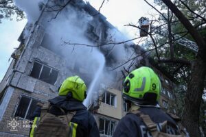 У Києві троє загиблих внаслідок атаки РФ – КМВА