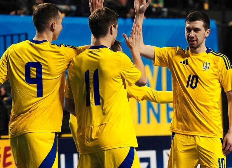 Упевнений старт: збірна України не залишила шансів Литві