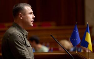 Вбивця Парубія планував отримати гроші і втікти за кордон – нардеп