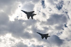 Військові показали епічне відео відбиття атаки РФ