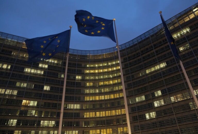 Євросоюз посилить санкції проти Китаю та Індії