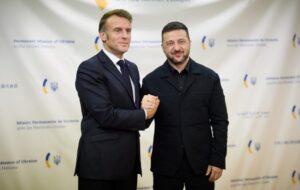 Зеленський обговорив із Макроном використання заморожених активів РФ