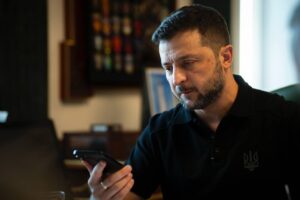 Зеленський привітав прем’єра Норвегії з результатами виборів
