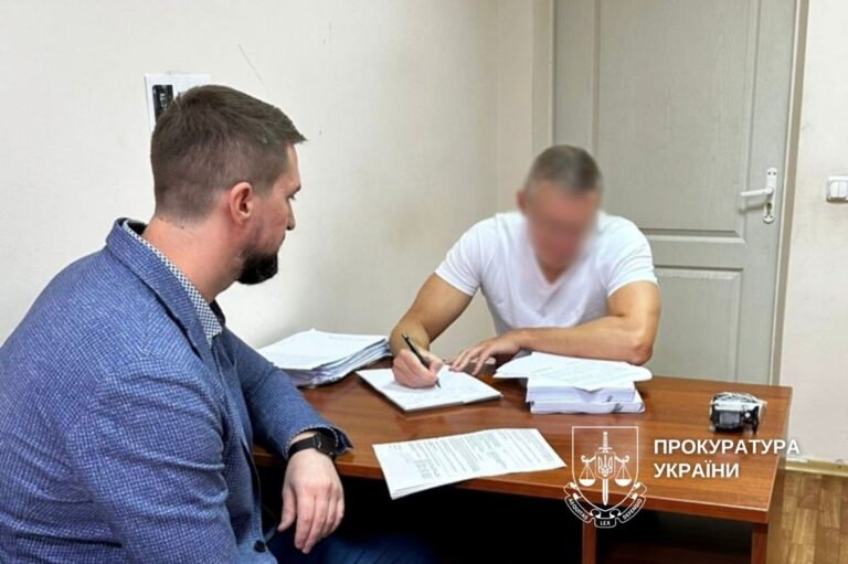 Зловживання зі збитками: колишній топподатківець отримав нову підозру