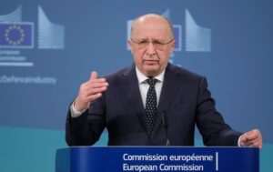 Знадобиться близько року для будівництва “стіни” від дронів – єврокомісар