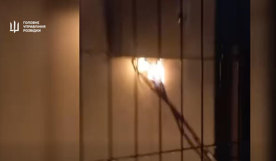 Новини України - ГУР показало, як партизани нищать вежі зв’язку в РФ