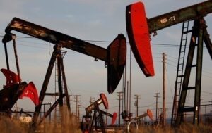 Індія скорочує імпорт російської нафти на 50% після переговорів зі США – ЗМ