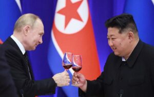 Кім Чен Ин будує меморіал солдатам КНДР, що воювали проти України