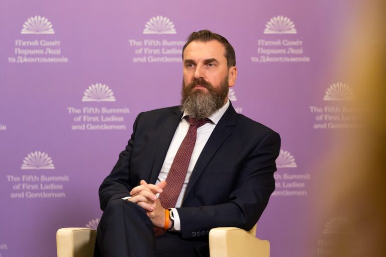 Кожен шостий заклад освіти в Україні постраждав від агресії Росії