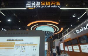 Microsoft, Amazon і Google відмовляються від виробництва в Китаї