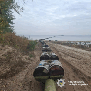 Новини України - На Кременчуцькому водосховищі викрили незаконний намив піску