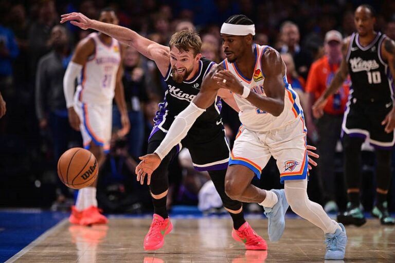 НБА: серія перемог чемпіонів триває