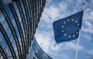 Нові санкції ЄС: заборона організації турпоїздок до РФ та інші обмеження