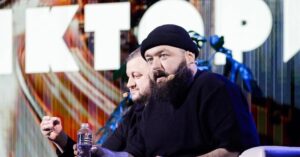 Росіяни пошкодили квартиру зірки Ліги сміху