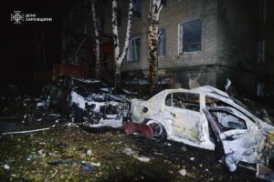 Росіяни вдарили по центру Балаклії: є жертва і постраждалі
