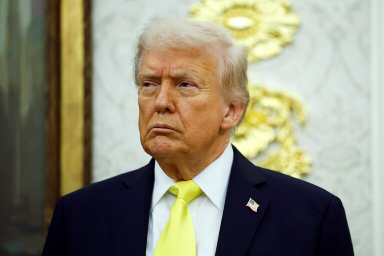Сенат США готовий ухвалити санкції проти РФ, Трамп каже: “стоп”